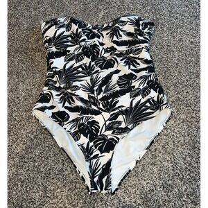 Old Navy Women's‎ white with black leaves strapless one piece swimsuit size XL